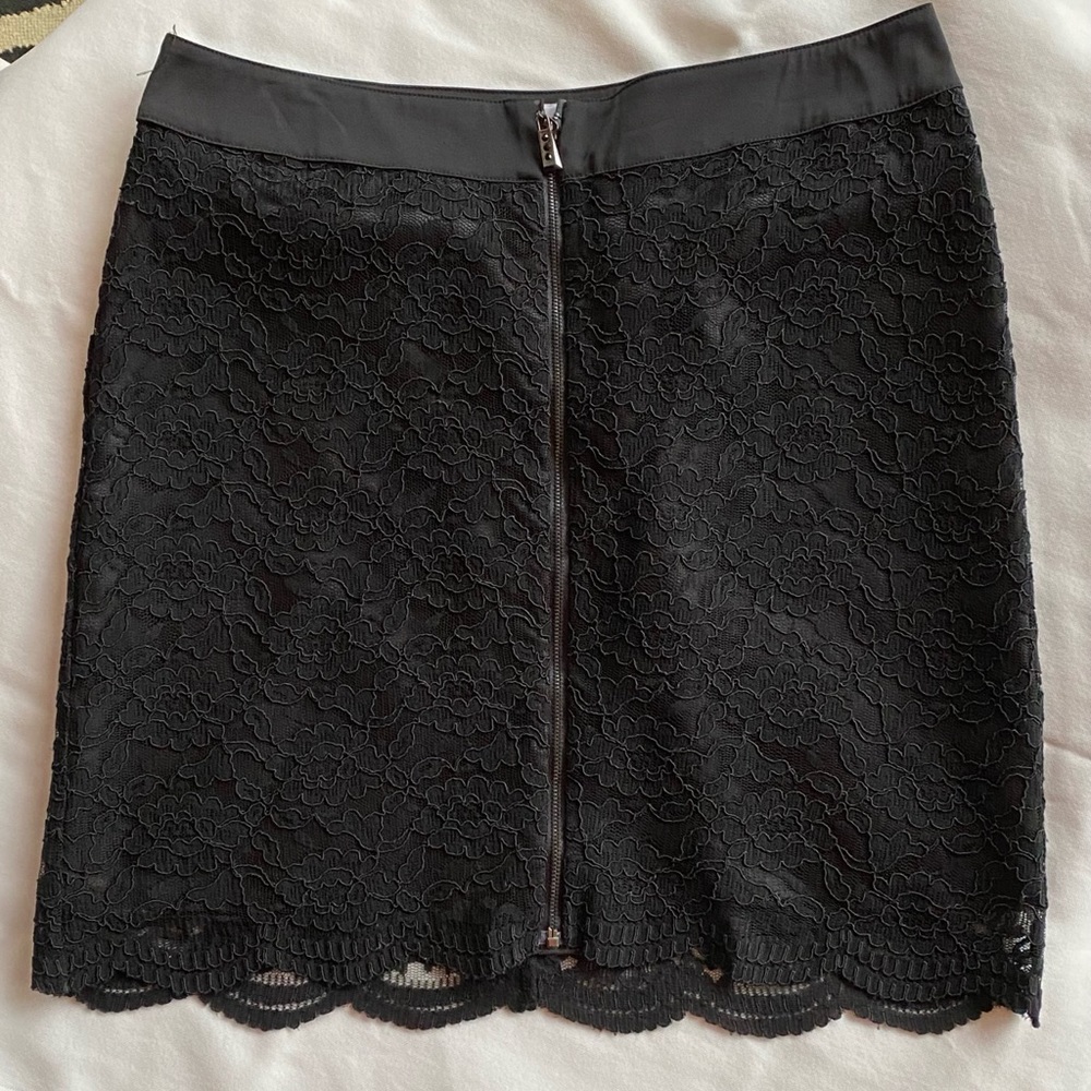Laundry Shelli Segal‎ 8 Black Lace Front Zip Skirt